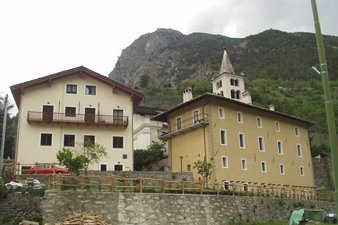 Ristrutturazione case parrocchiali di Valpelline